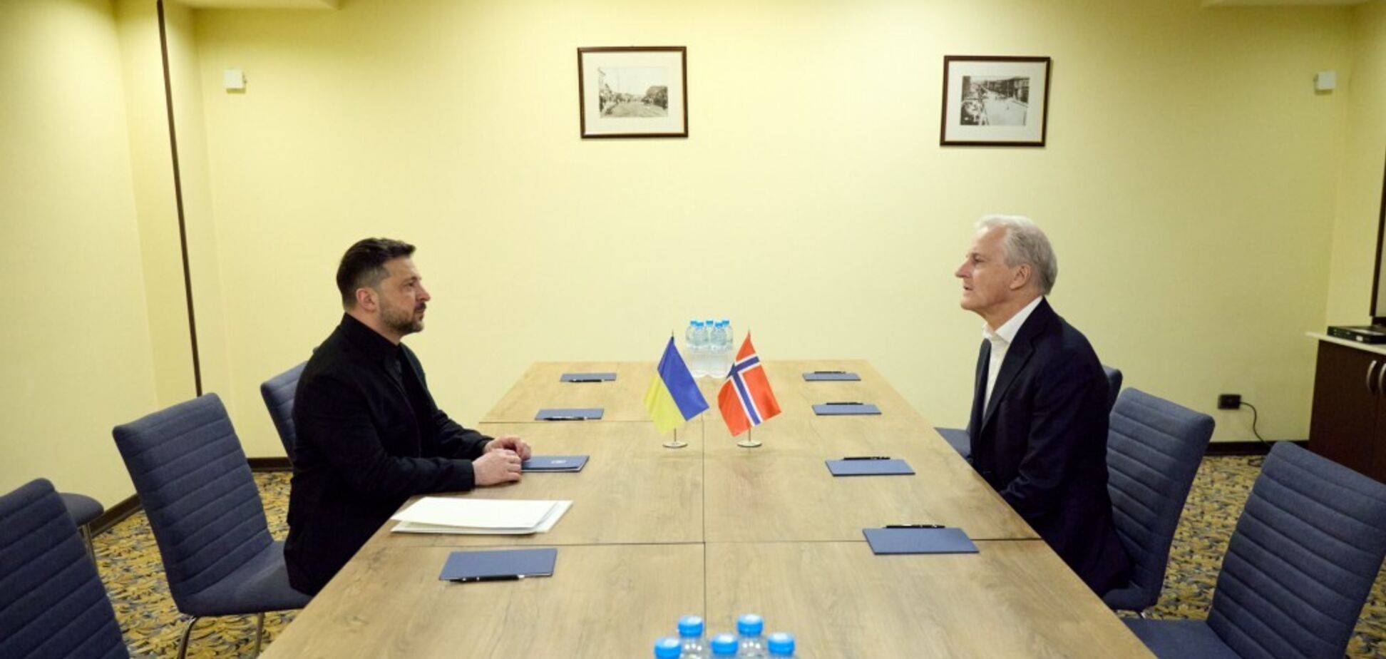 Фото до матеріалу: Зеленський зустрівся із прем’єрами 4 країн Європи: про що домовилися