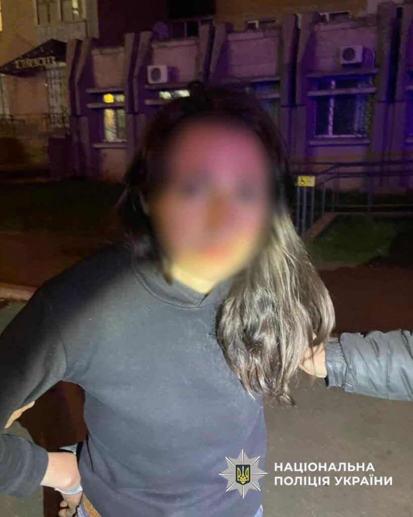 Фото до матеріалу: У Городищі жінку затримали за погрозу підлітку гранатою: їй загрожує до 7 років у в'язниці