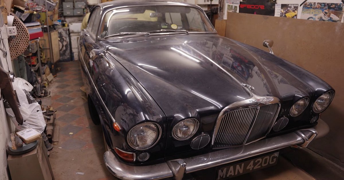 Фото до матеріалу: Капсула часу з двигуном від суперкара: Jaguar 1968 року завели після 33 років простою