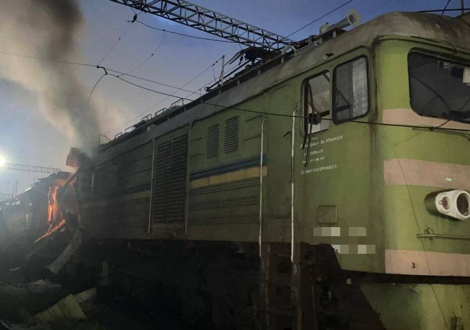 Фото до матеріалу: Росія завдала 23 удари по залізниці України, є загиблі у Здолбуку