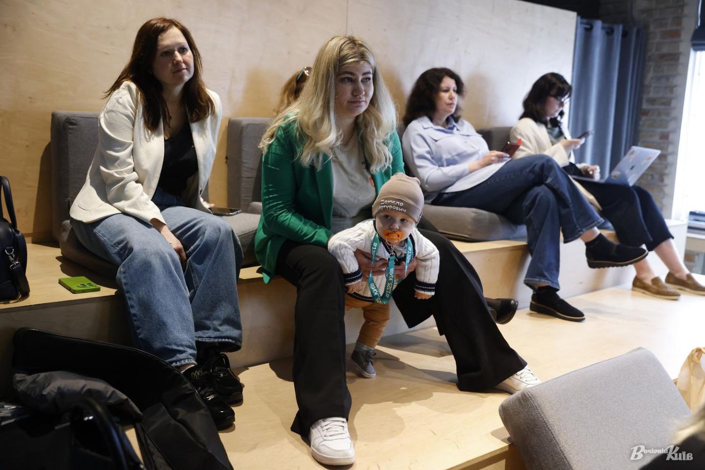 Фото до матеріалу: Київська Академія жіночого лідерства: 5 років підготовки управлінців для міста