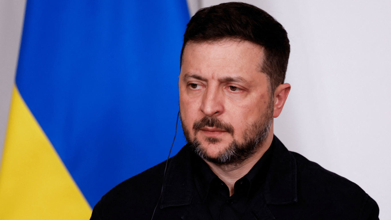 Фото до матеріалу: Зеленський прибув до Єревана: план зустрічей на саміті ЄПС