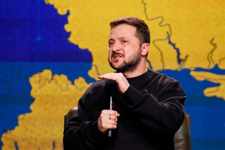 Фото до матеріалу: Зеленський: Угорщина повернула Україні золото та мільйони Ощадбанку