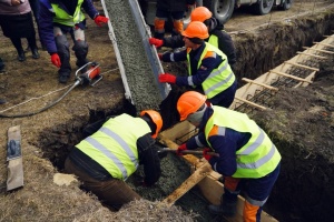 Фото до матеріалу: Кабмін виділив 3,5 млрд гривень на ремонт місцевих доріг