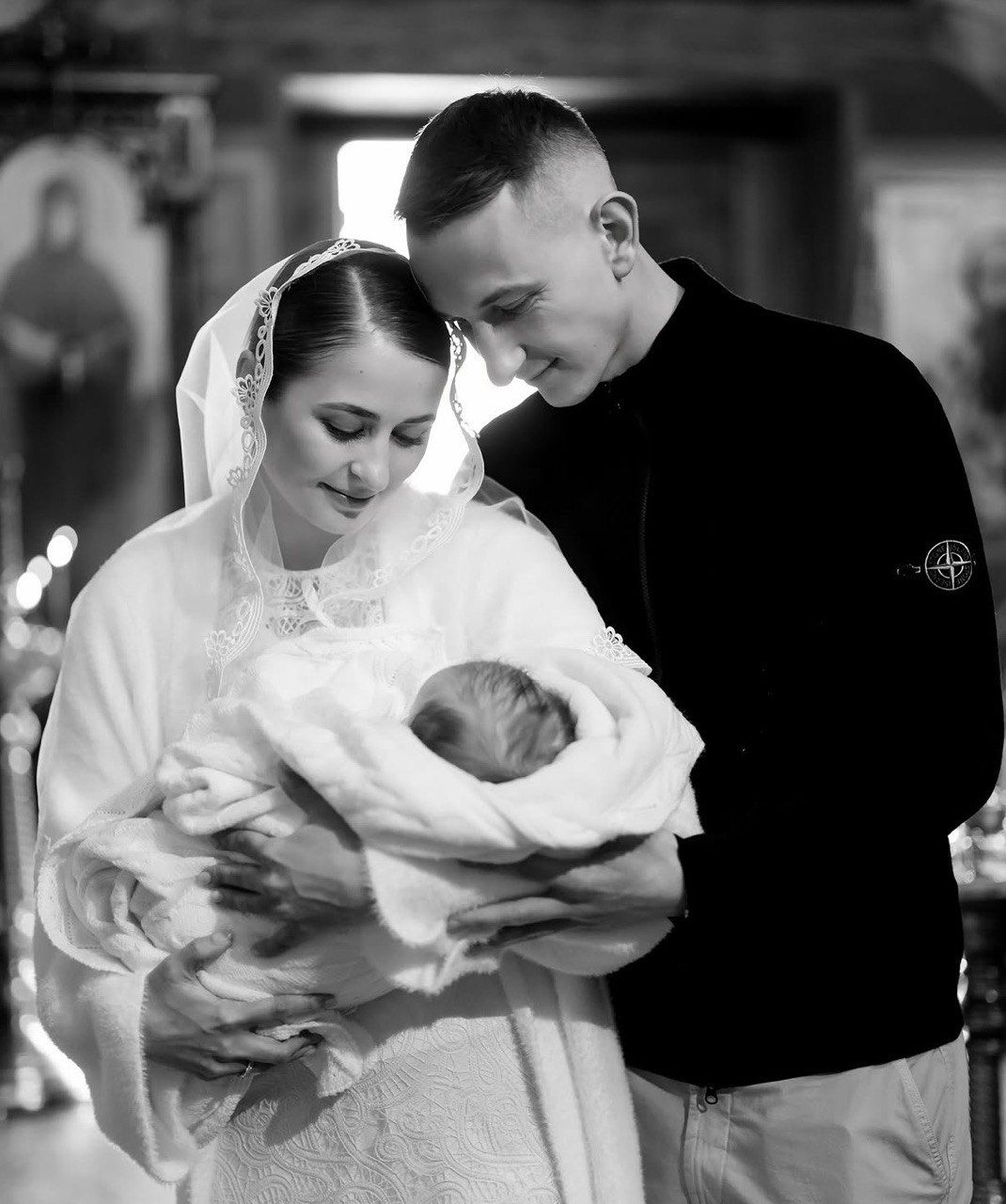 Фото до матеріалу: Дмитро Різник похрестив доньку Поліну: фото та деталі події