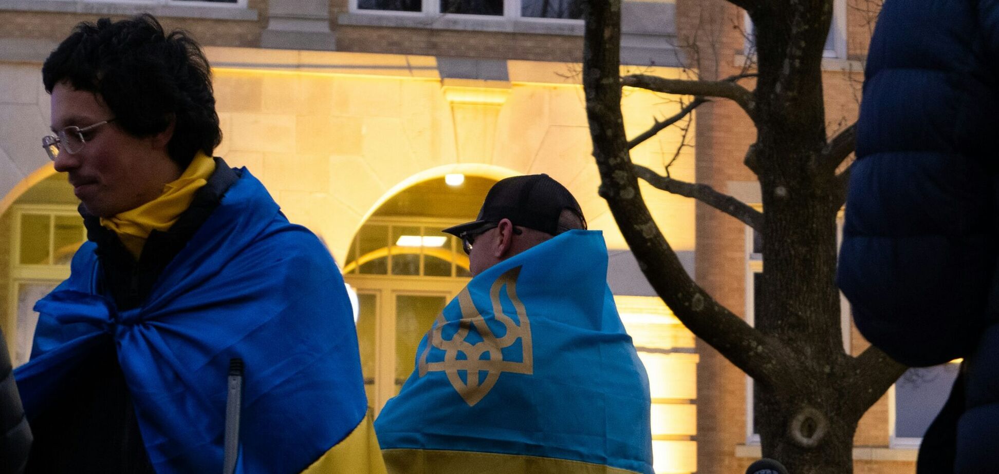 Фото до матеріалу: Українці в Польщі вже можуть отримати новий статус: кому з біженців обовʼязково відмовлять