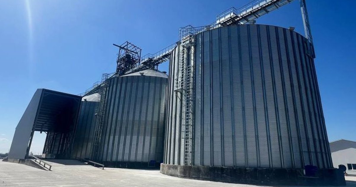 Фото до матеріалу: В Черкаській області запустили новий комбікормовий завод: підприємство отримало повний контроль над виробництвом