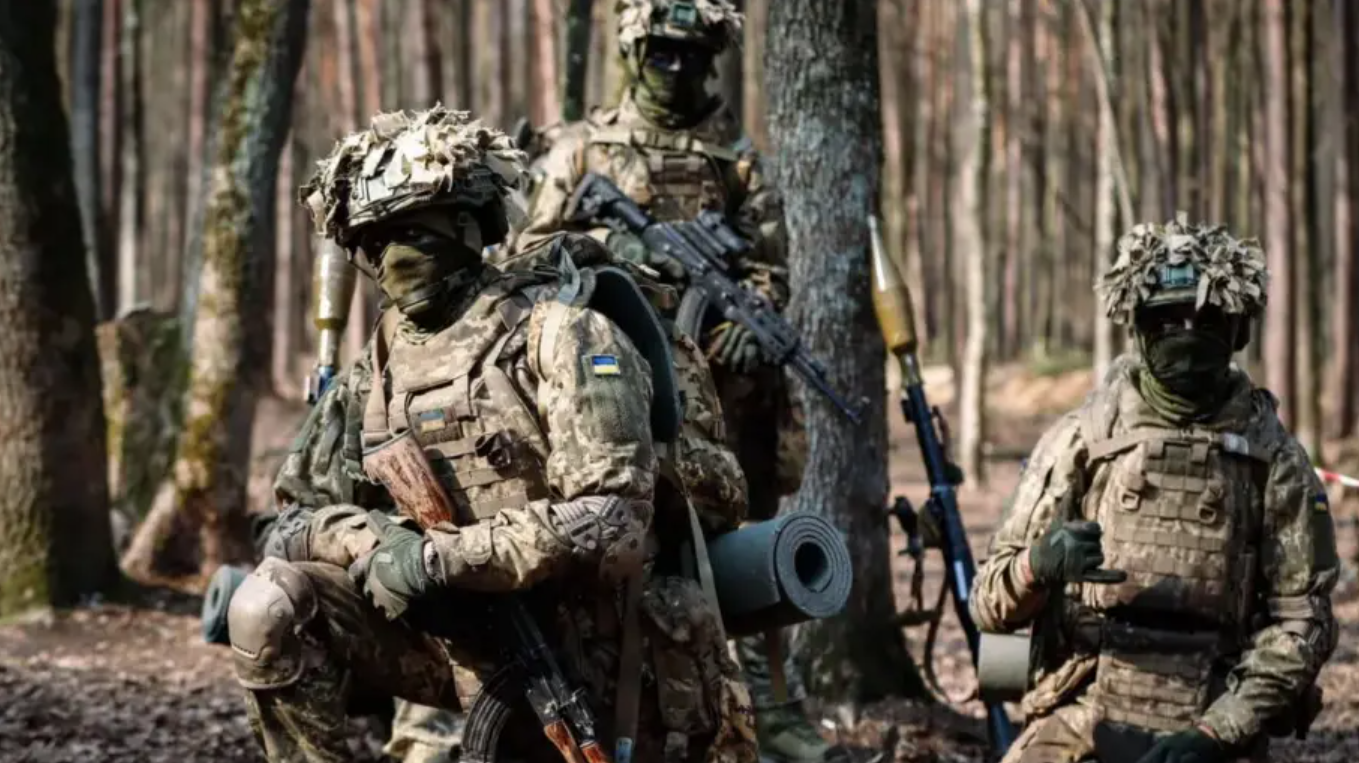 Фото до матеріалу: 225-й ОШП: лідери Штурмових військ у застосуванні БпЛА та НРК