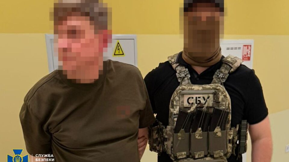 Фото до матеріалу: Розумова відсталість на $25 000: викрили групу з двох столичних медиків