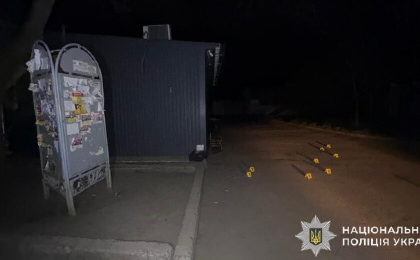 Фото до матеріалу: У Синельниківському районі поліцейські затримали підозрюваних у стрілянні та викраденні