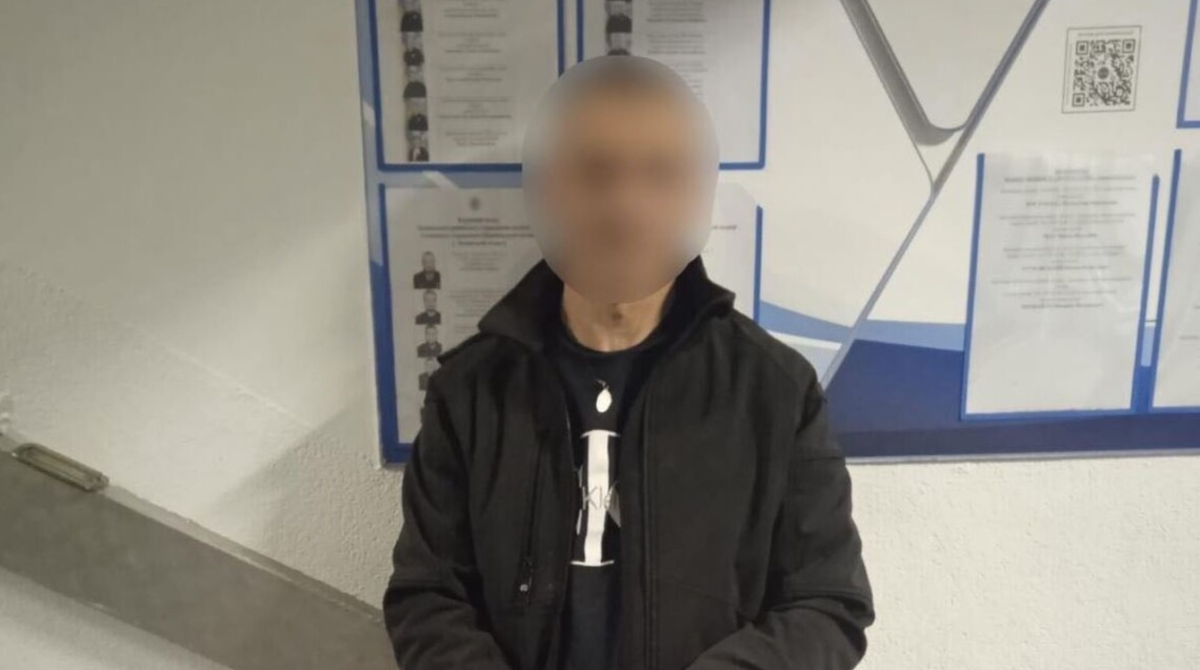 Фото до матеріалу: Чоловік із ножем взяв у заручники дитину у Львові після появи військових