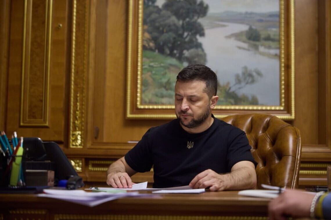 Фото до матеріалу: Зеленський ввів нові санкції проти викрадачів дітей та тіньового флоту РФ