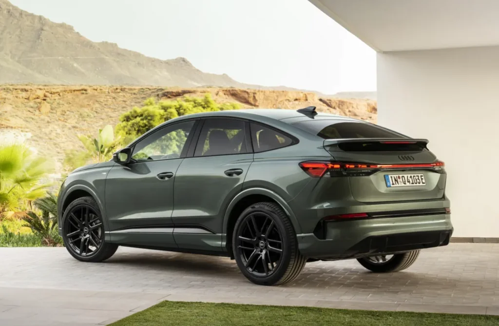 Фото до матеріалу: Audi Q4 e-tron оновився: більше запасу ходу, швидша зарядка і менше кнопок