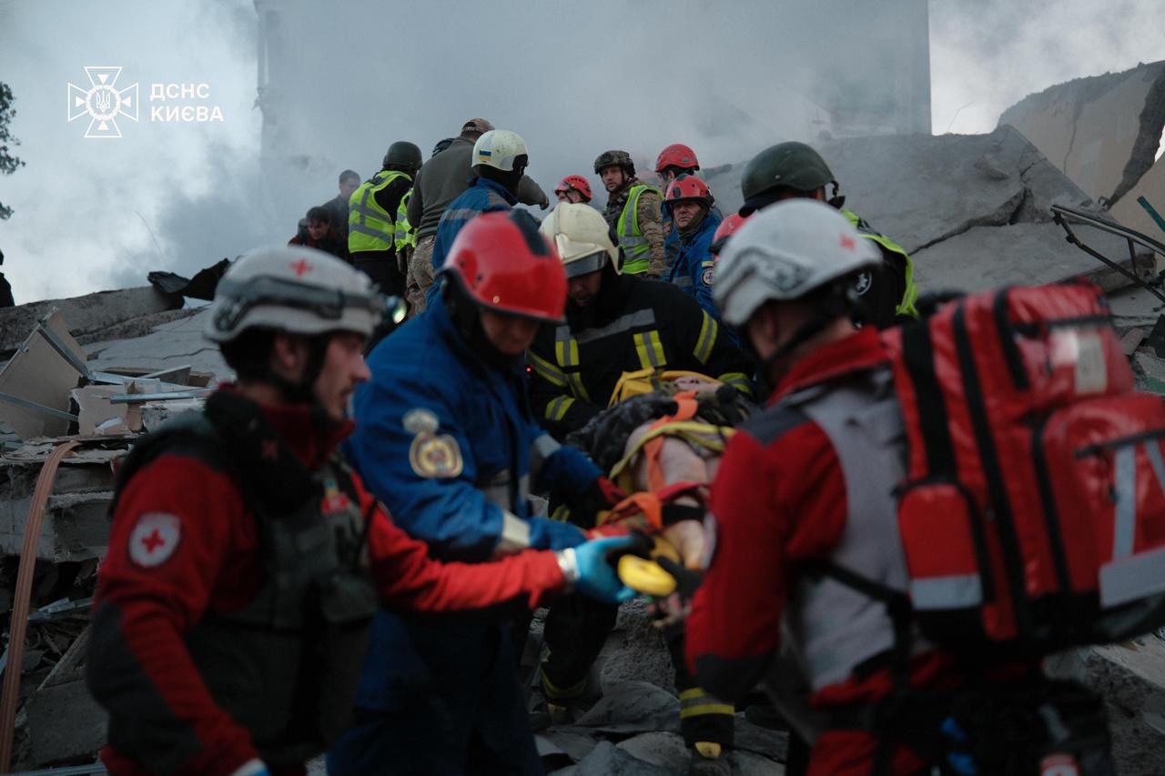 Фото до матеріалу: Нічна атака на Київ: одна загибла, 16 постраждали