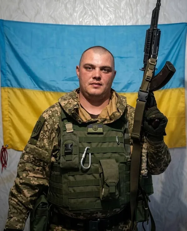Фото до матеріалу: У Шептицькому проведуть в останню дорогу Сергія Реутова