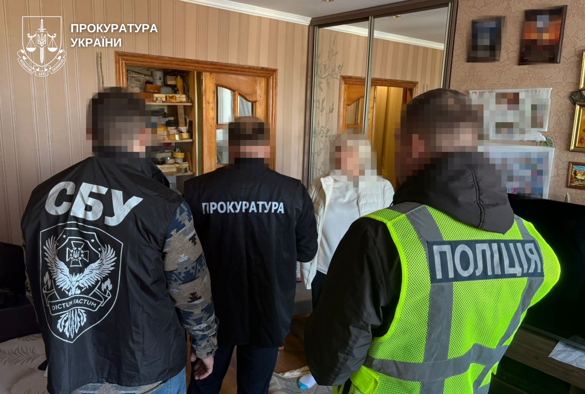 Фото до матеріалу: На Хмельниччині ще п'ятьом повідомлено про підозру у справі про переплату за житло для ВПО
