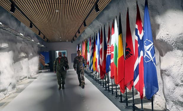 Фото до матеріалу: НАТО завершив навчання Steadfast Deterrence 2026: фокус на Арктику та крайню північ
