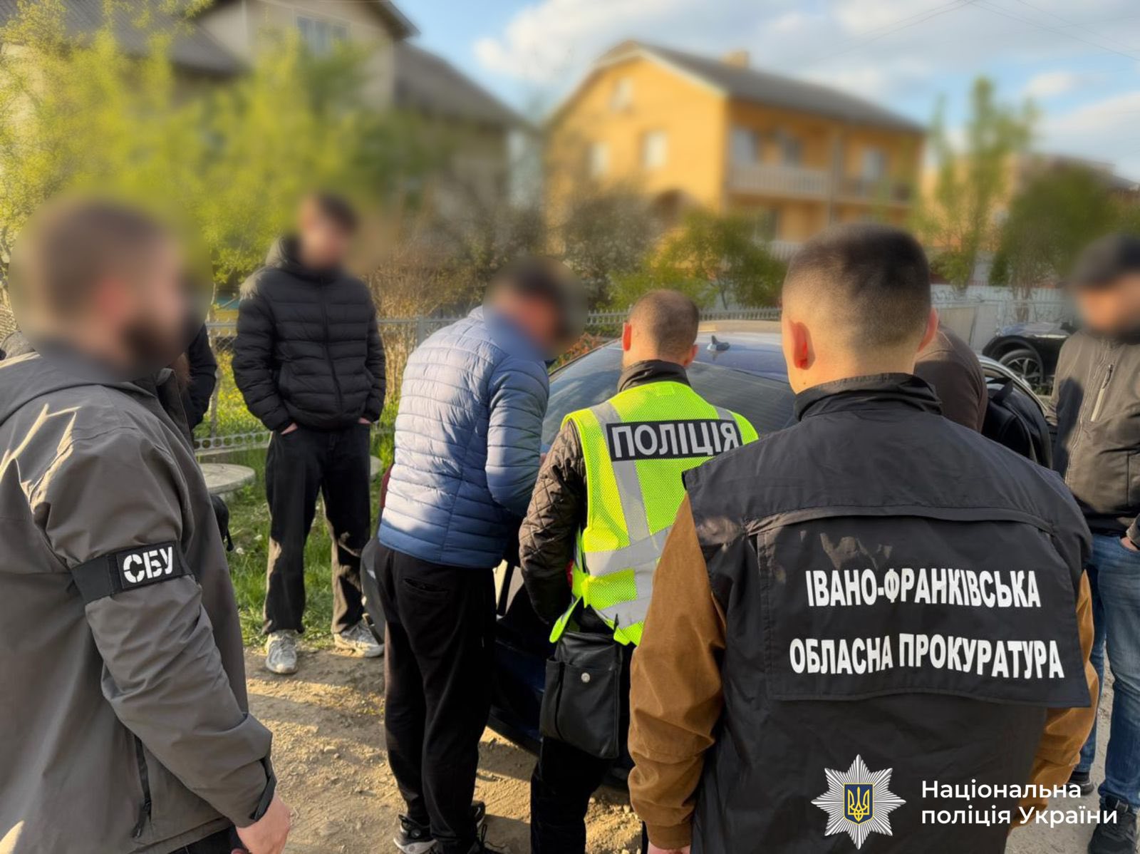 Фото до матеріалу: У Івано-Франківську затримали заступника керівника ЦНАПу за вимагання хабаря