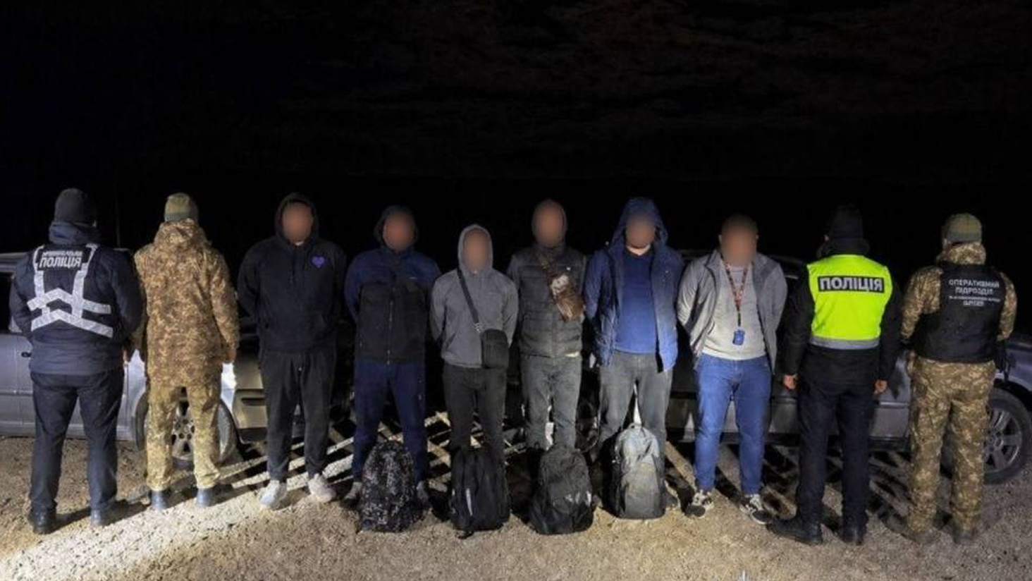 Фото до матеріалу: На Тульчинщині затримали канал незаконного вивезення військовозобов'язаних до Придністров'я