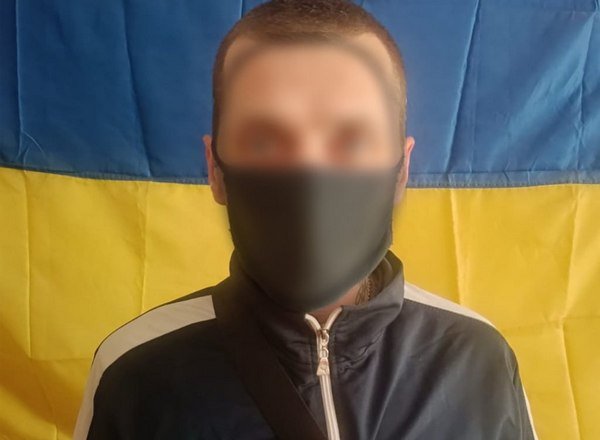 Фото до матеріалу: У Черкасах поліція встановила зловмисника, який викрав банку з донатами