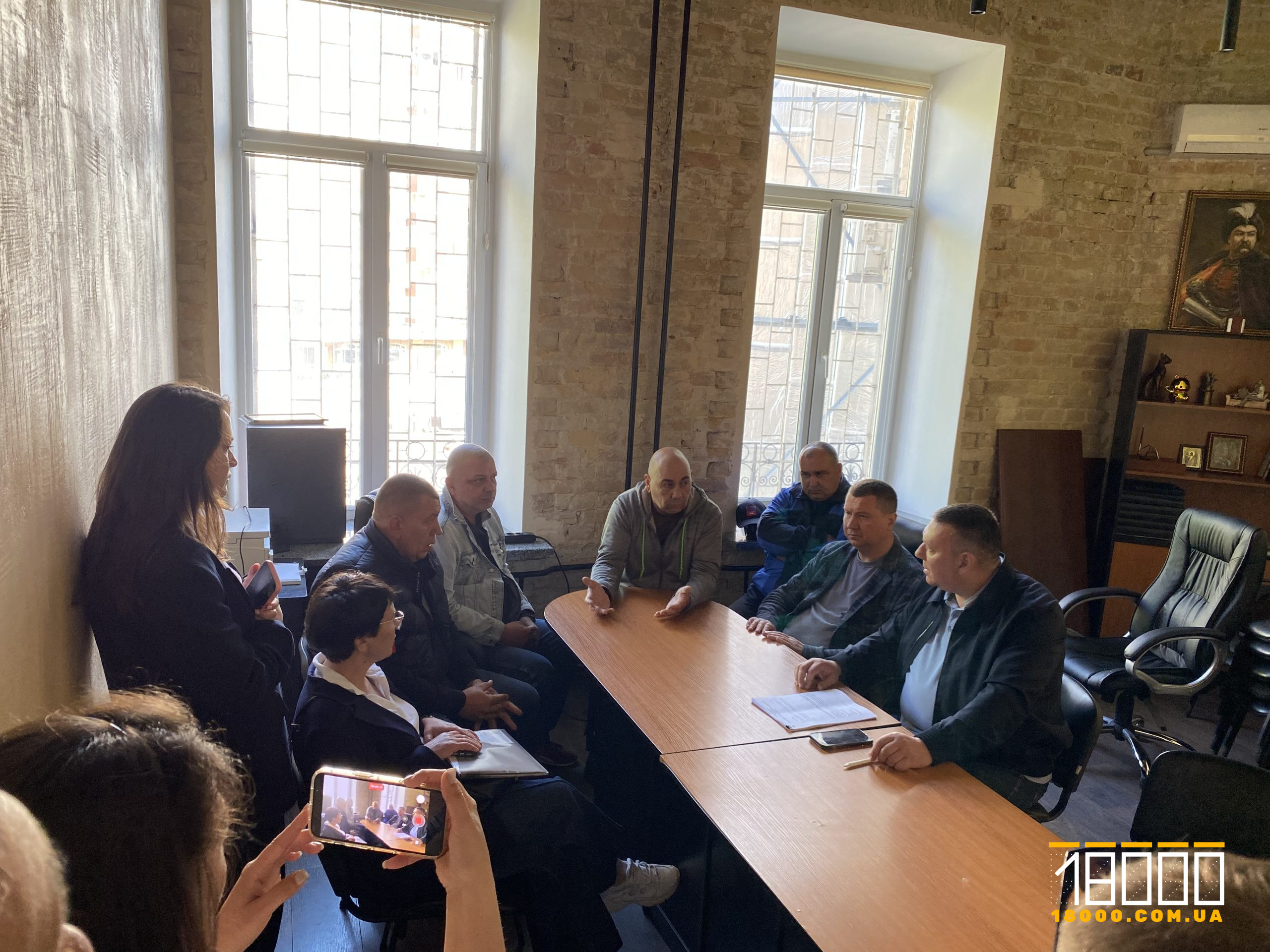 Фото до матеріалу: Парламентські дискусії в Черкасах: партійці «За майбутнє» не підтримали відкликання уманських депутатів