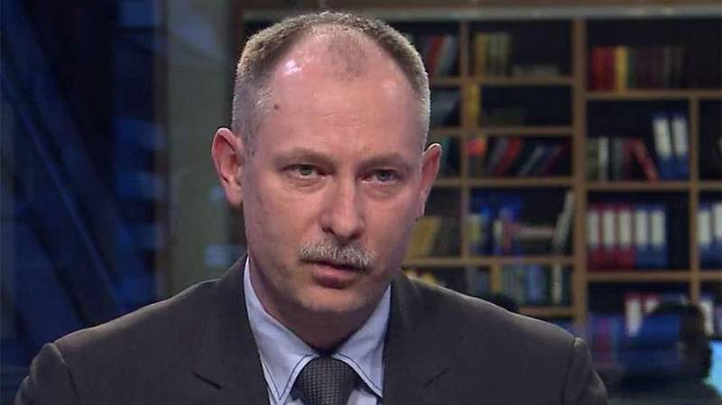 Фото до матеріалу: Олег Жданов: Україна має посилювати удари по РФ до хитання фронту
