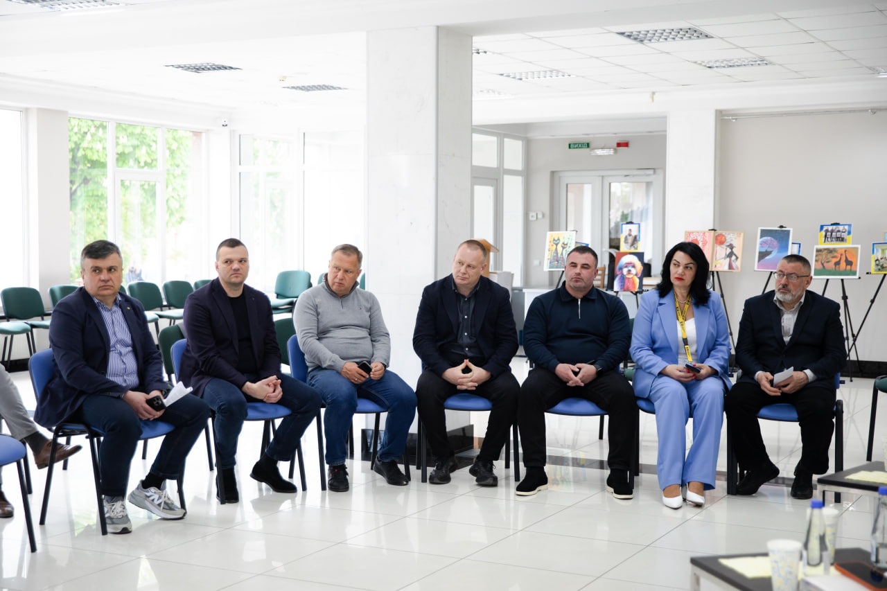Фото до матеріалу: День кар'єри у Західноукраїнському університеті: бізнес і студенти знайшли спільну мову