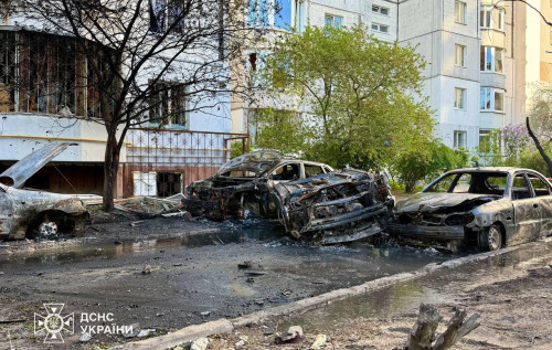Фото до матеріалу: Відомо про трьох загиблих внаслідок сьогоднішнього обстрілу. Є інформація про більш як 10 зниклих безвісти, - міністр внутрішніх справ