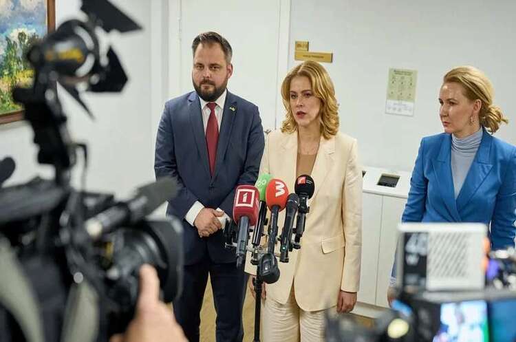 Фото до матеріалу: Прем'єр-міністерка Латвії Евіка Сіліня подала у відставку через кадрові конфлікти