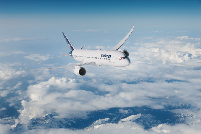 Фото до матеріалу: Lufthansa підвищила збори за відміну квитків: до 1500 євро