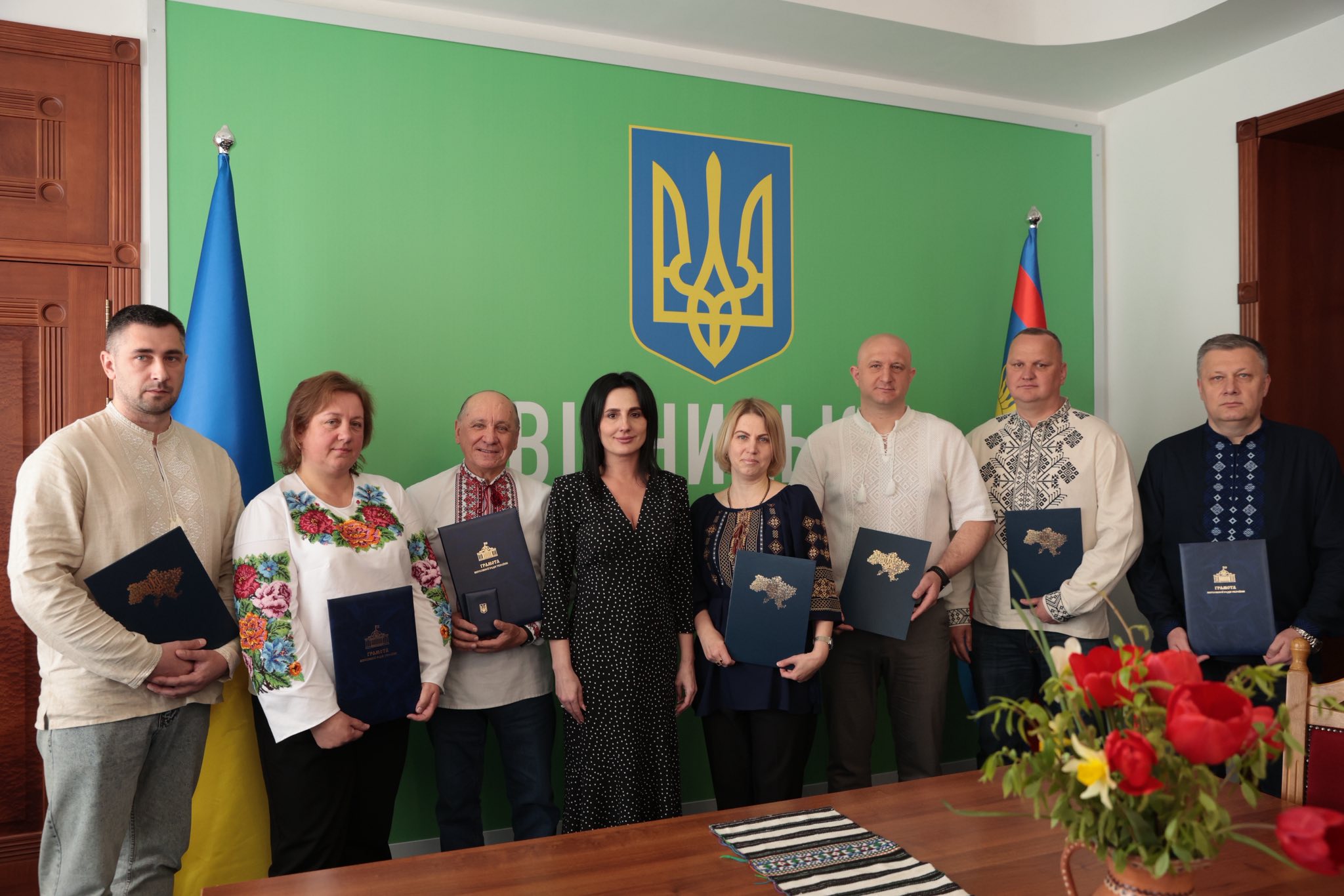 Фото до матеріалу: Вінничан нагородили відзнаками Верховної Ради за працю на благо країни