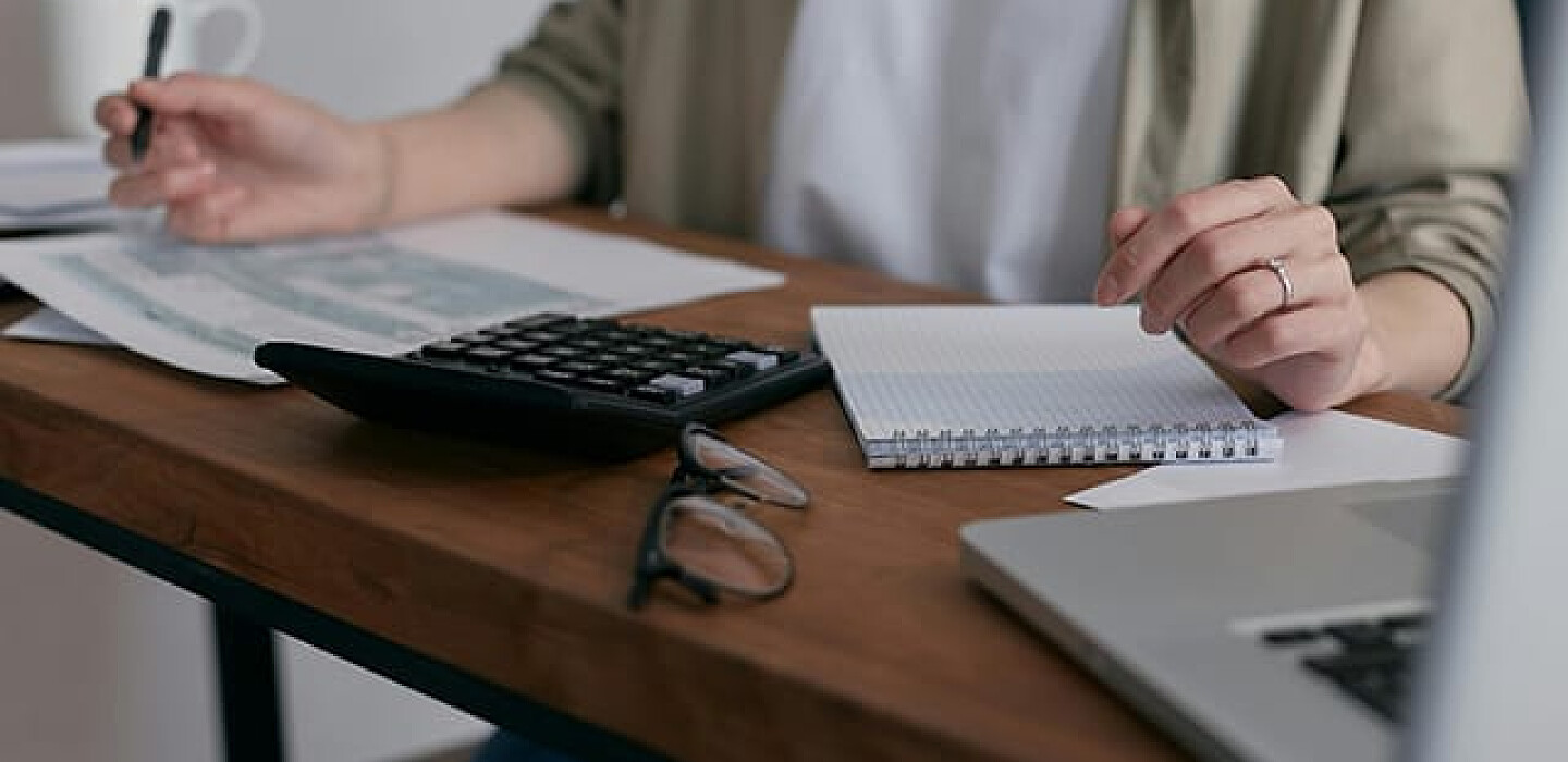 Фото до матеріалу: ФОП 3 групи зі статусом УБД: чи можна платити менше податків