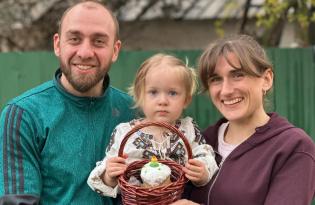 Фото до матеріалу: Соломія Вітвіцька показала фото з вагітним животиком у Буковелі