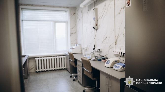 Фото до матеріалу: У Черкасах відкрили повнопрофільну ДНК-лабораторію для швидкої ідентифікації та розкриття злочинів