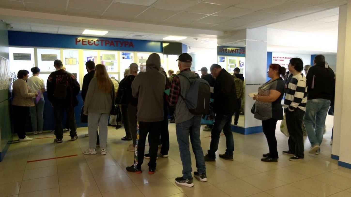 Фото до матеріалу: З 20 травня пацієнти отримуватимуть направлення лише після особистого візиту до лікаря