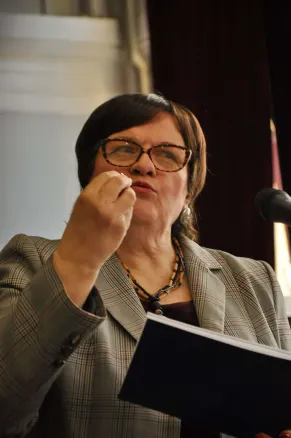 Фото до матеріалу: Марта Хороб: «Триптих про жіночу долю на тлі війни» — новела про втрати, любов і відродження