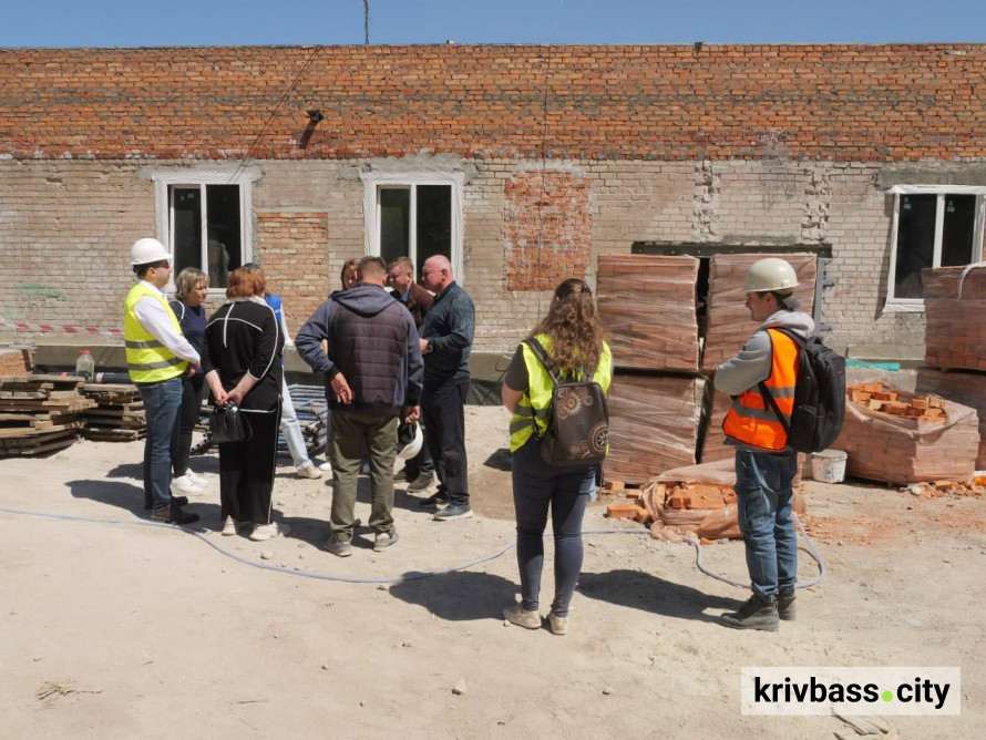 Фото до матеріалу: У Кривому Розі зводять нову амбулаторію для 7 тисяч мешканців
