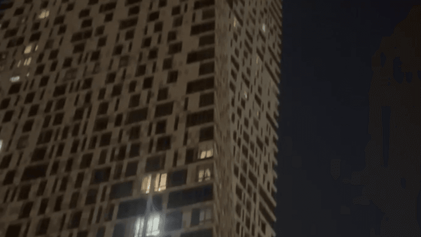 Фото до матеріалу: Безпілотник влучив у будинок у Москві: режим Килим у Самарі та наслідки