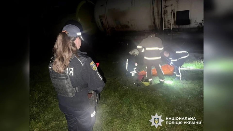 Фото до матеріалу: У Білоцерківському районі помер 13-річний хлопчик після ураження струмом на залізниці