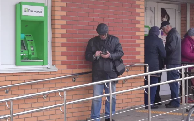 Фото до матеріалу: Як отримати пенсію 20 тисяч гривень: вимоги до стажу та зарплати в Україні
