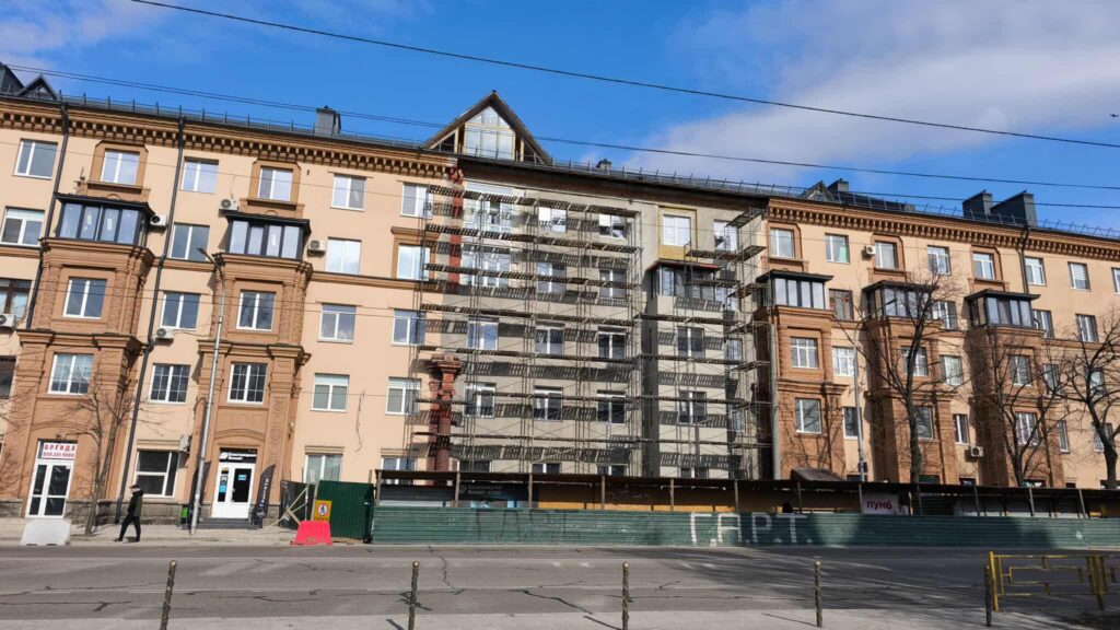 Фото до матеріалу: Квартири за $16 тисяч: Запорізька область стала найдешевшим житлом в Україні