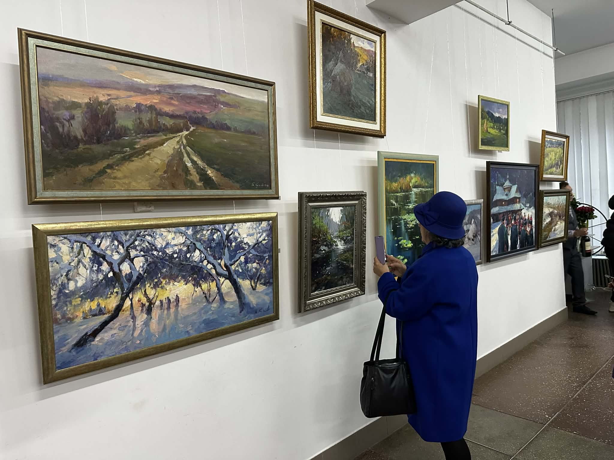 Фото до матеріалу: Ювілейна виставка Богдана Кузіва «Мелодія живопису»: 66 робіт та емоції життя