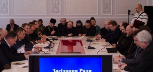 Фото до матеріалу: Семіро-Тернопольчане: чийе житло було пошкоджене атакою шабедів, отримують допомогу