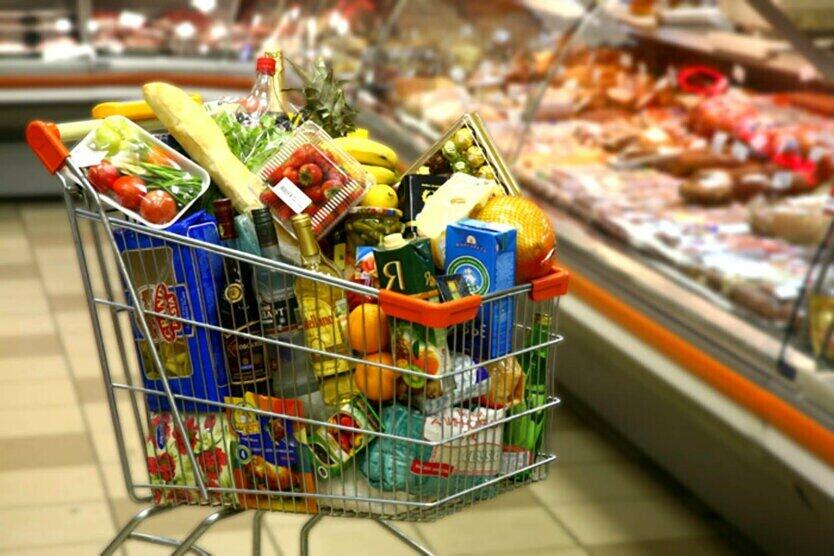 Фото до матеріалу: Війна в Ірані може змусити продукти подорожчати: що чекає на українців