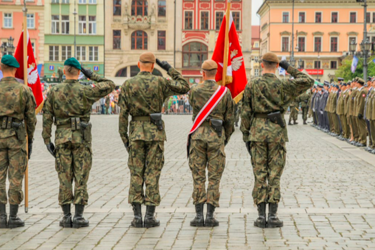 Фото до матеріалу: Польща провела обмін із Білоруссю: археолога Бутягіна не передали Україні