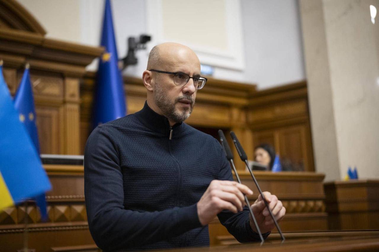Фото до матеріалу: Політолог Рудик: влада готувалася до скандалу з плівками Міндіча