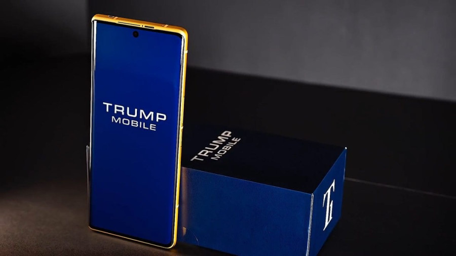 Фото до матеріалу: Trump Mobile T1 Phone: смартфон за $499 вже відправляють покупцям