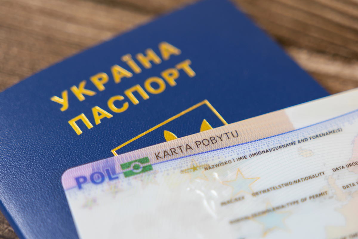 Фото до матеріалу: Польща готується надати українцям трирічне дозвіл на проживання