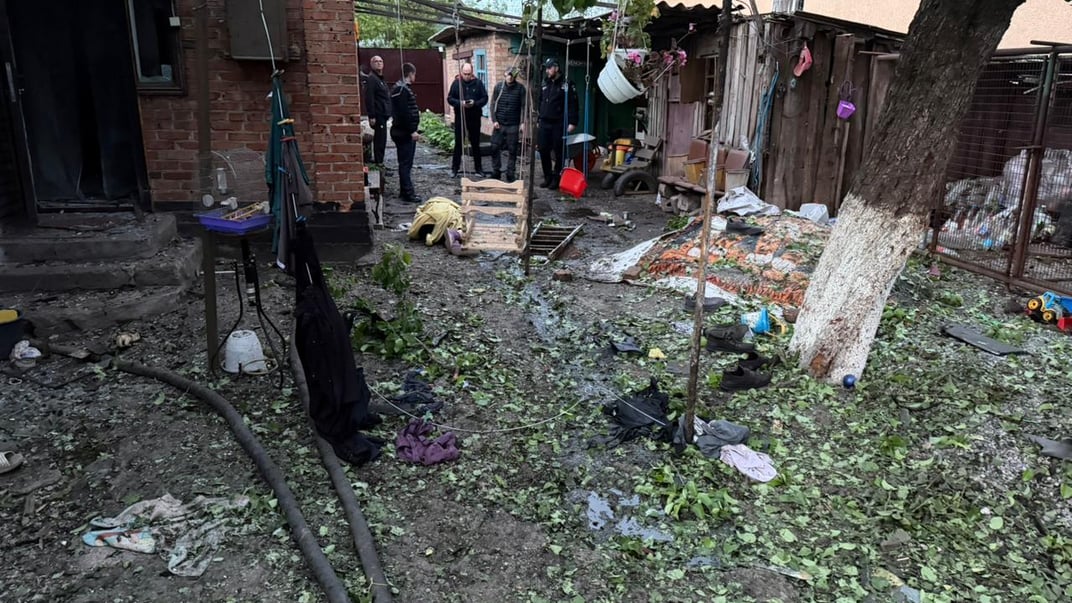Фото до матеріалу: Росіяни атакували житловий будинок у Кривому Розі: загиблі та поранені