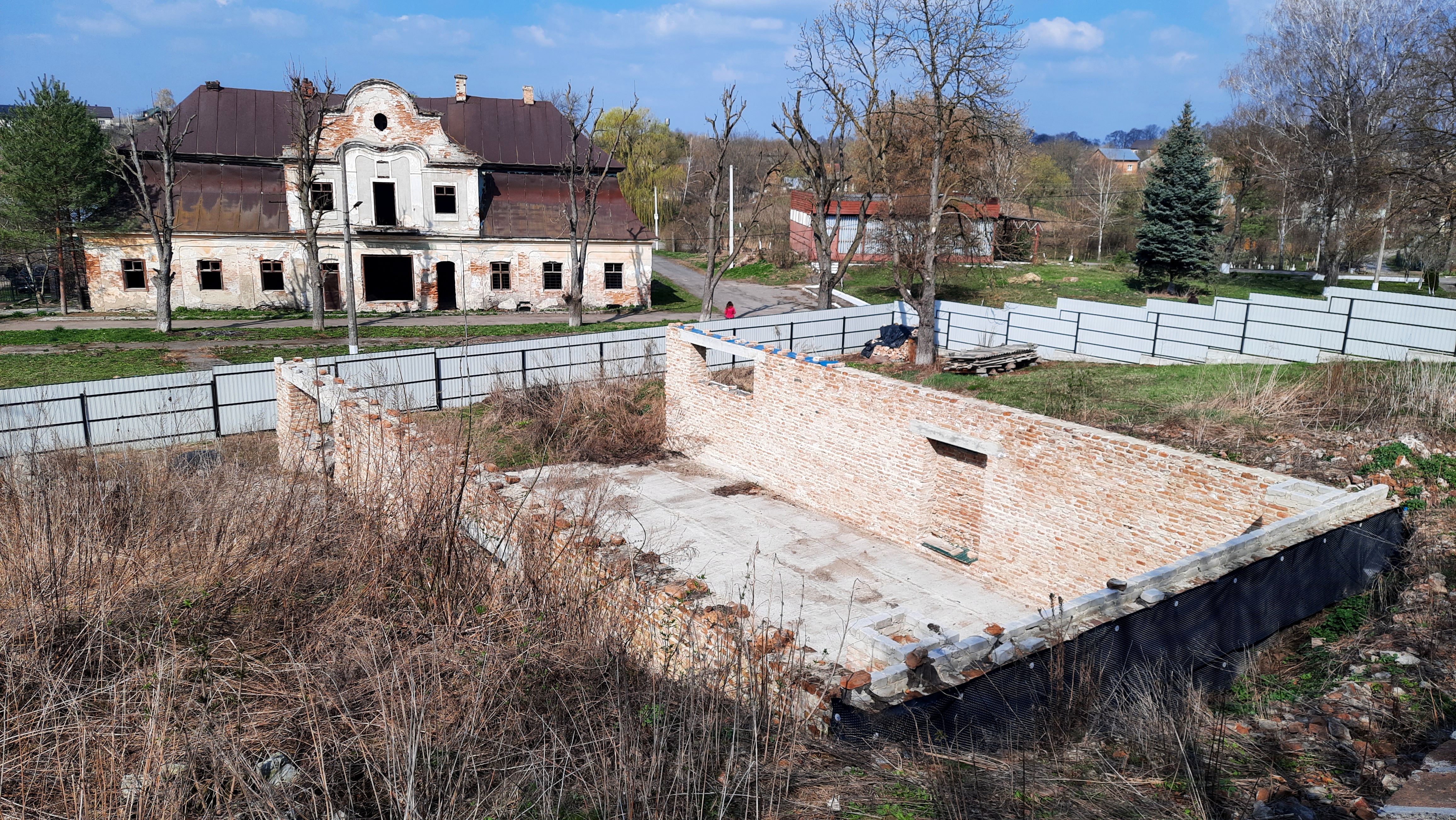 Фото до матеріалу: Забуте місто паломників на Львівщині: історія Нового Милятина